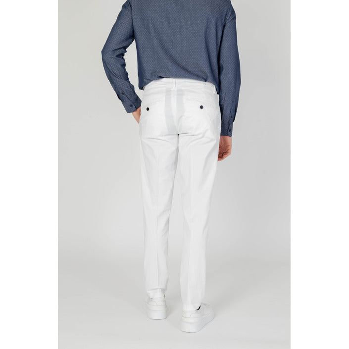 Antony Morato Pantaloni Uomo Bianco Zip e Bottone Tasche Anteriori e Posteriori 98% Cotone 2% Elastan Primavera/Estate MMTR00580-FA800185