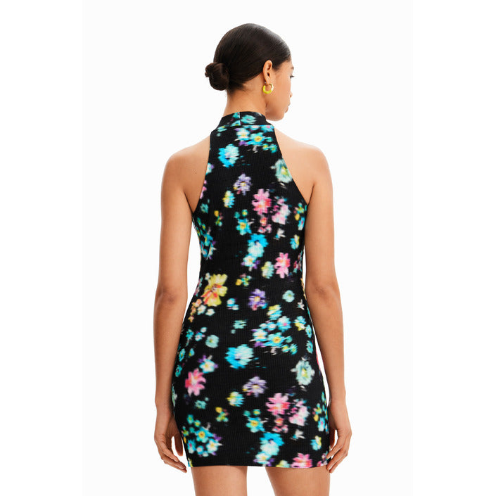 Desigual Abito Corto Donna Nero Stampa Smanicato con Scollo Tondo in Viscosa 95% Elastan 5% 23SWVK56