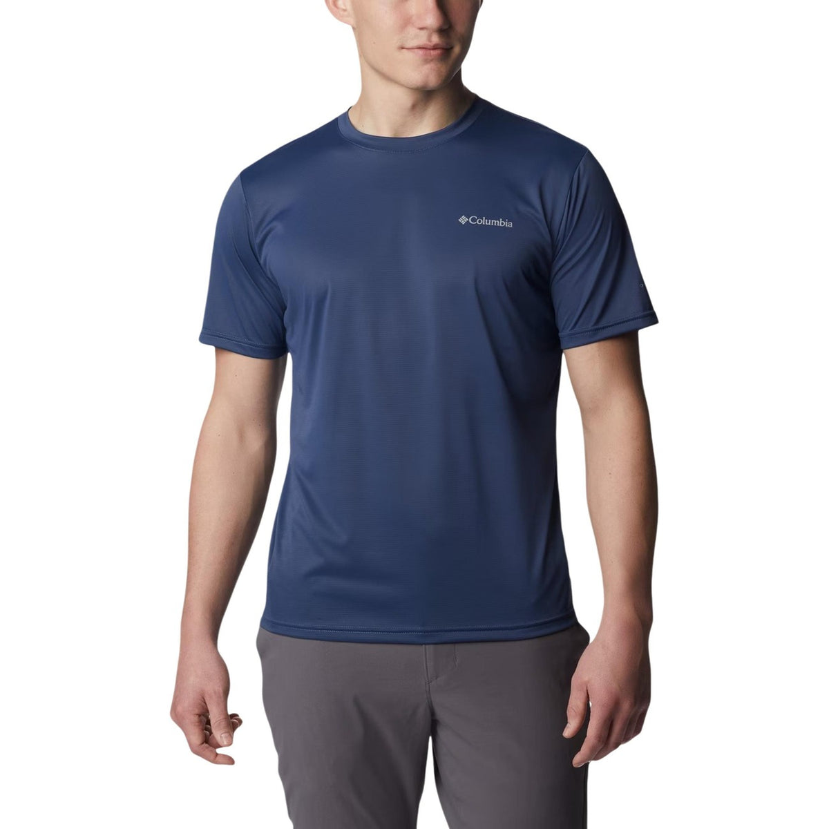 T-shirt Tecnica Omni-Wick™; tessuto jacquard anti-odore, traspirante, asciugatura rapida. La maglia performante per ogni attività all'aperto. Colore blu vista frontale