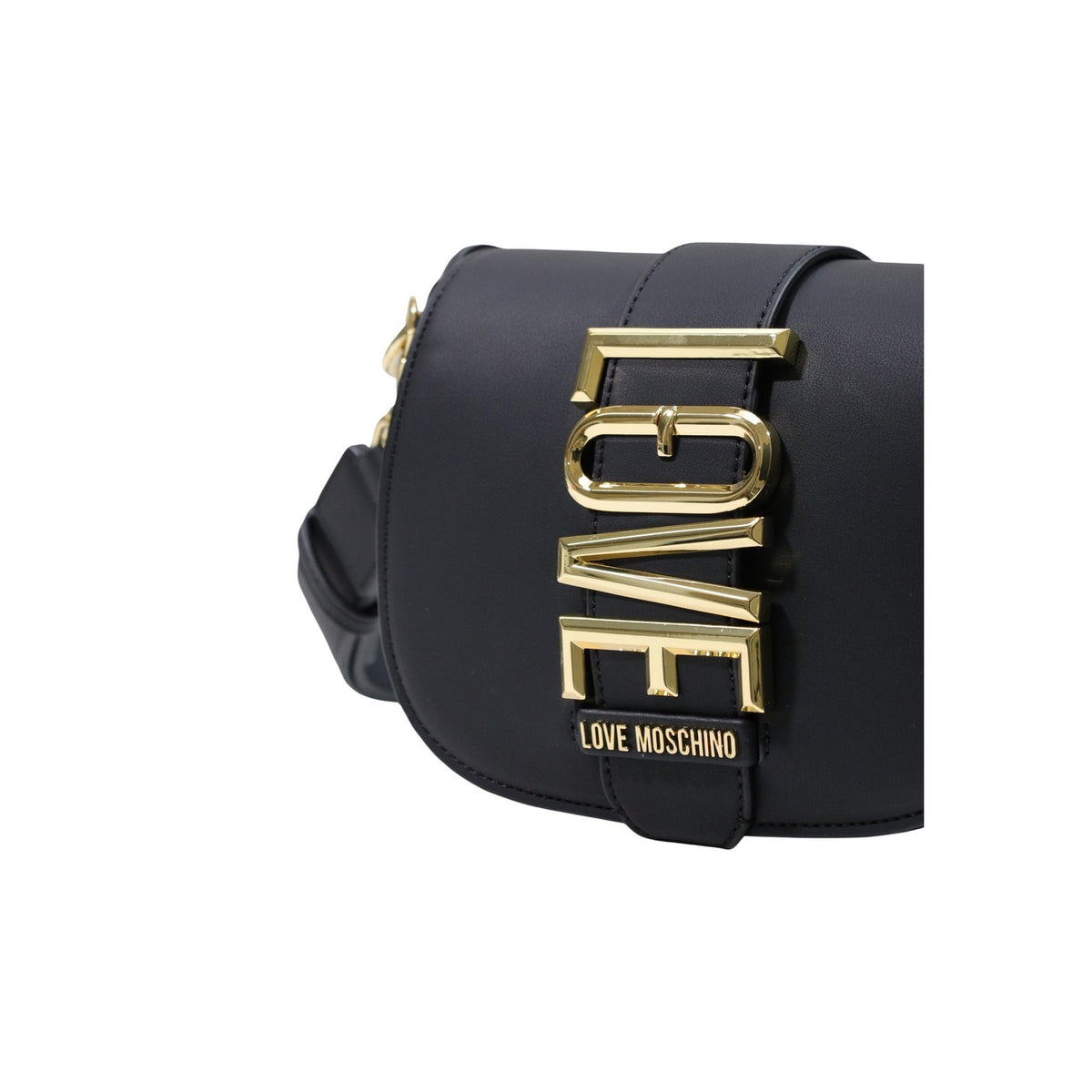 Borsa Love Moschino donna nera a sella modello JC4087PP. Borsetta a tracolla con patta nera, ampia tracolla sportiva/chic regolabile e maxi scritta LOVE in metallo oro sul davanti, stile glamour, moderno e da giorno o sera.