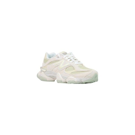 Sneakers unisex New Balance 9060 – Scarpe sportive verde pistacchio e panna in camoscio U906072N.