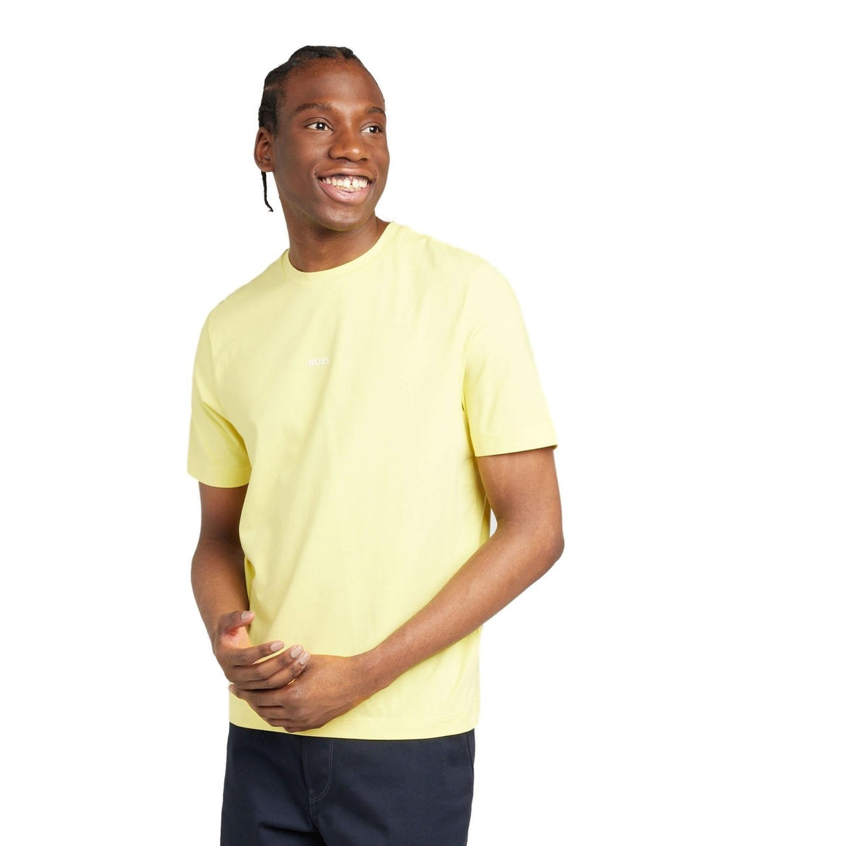 BOSS T-shirt Yellow Seventeen; maglia in jersey stretch con logo frontale . Colore monocromo brillante, vestibilità perfetta e qualità premium BOSS. Vista frontale indossata da modello