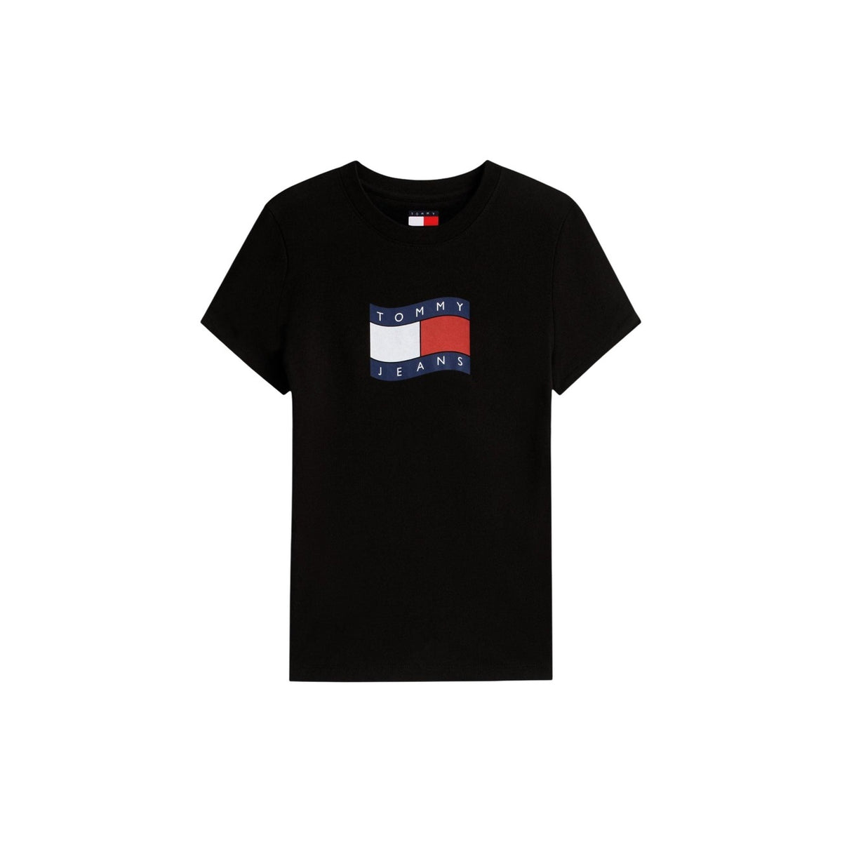 Tommy Jeans Slim Wavy Flag Tee; vestibilità aderente, puro cotone, logo grafico ondulato. La t-shirt iconica reinventata per lo streetwear moderno. Vista frontale stesa