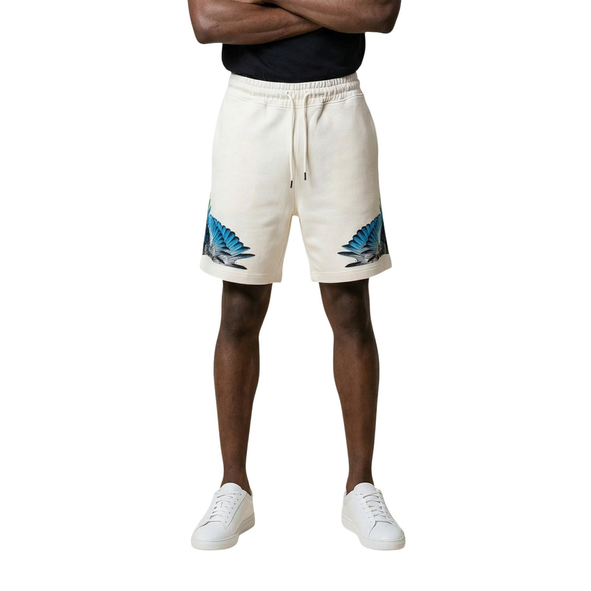 Bermuda County of Milan Wings; cotone 100%, vita elastica con coulisse, stampa grafica alata. Stile urban confortevole per la bella stagione. Vista frontale