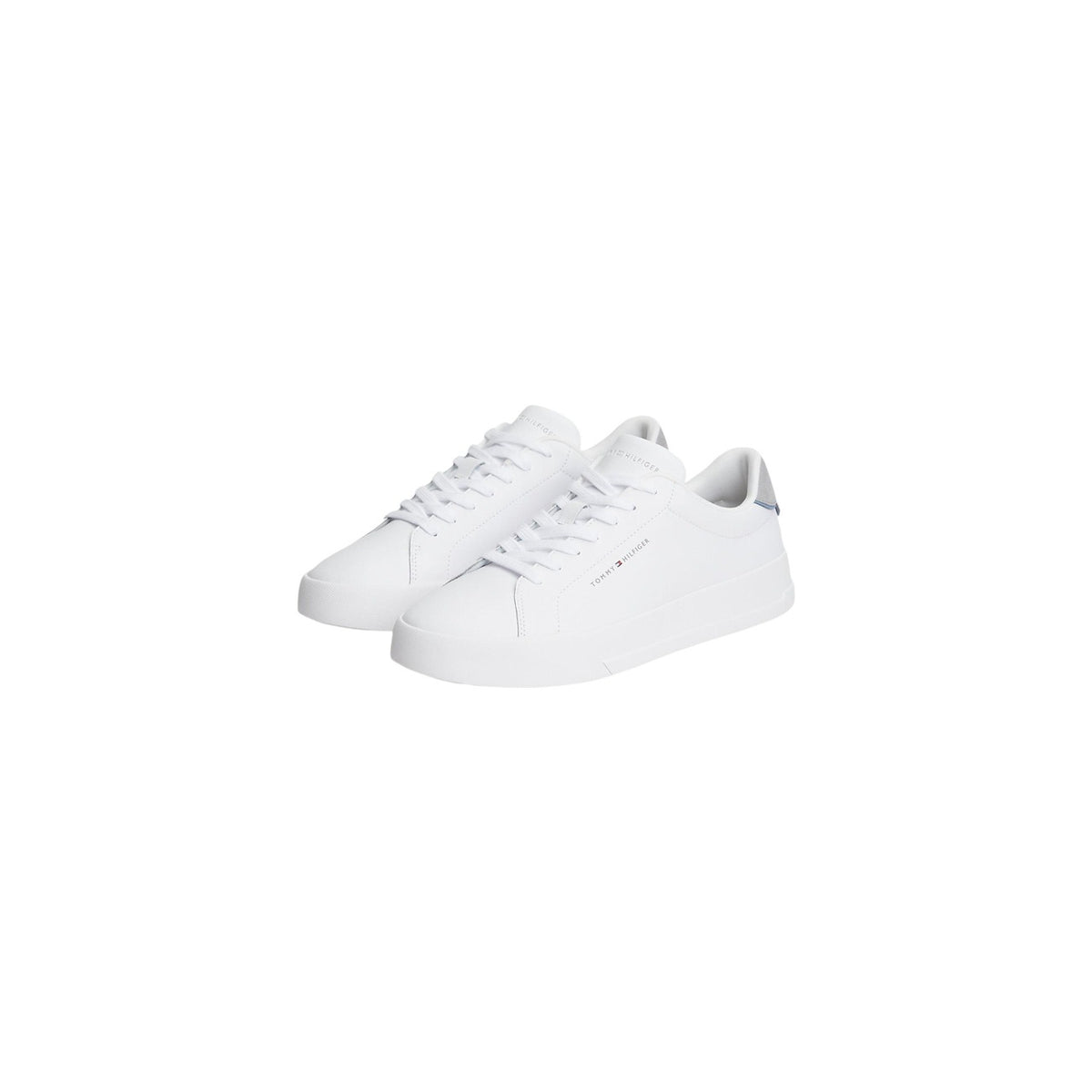 Sneakers Bianche Tommy Hilfiger; 80% Pelle. Suola 3 cm, logo laterale, design minimal. Eleganti, robuste e ideali per l'uso quotidiano Frontale laterale