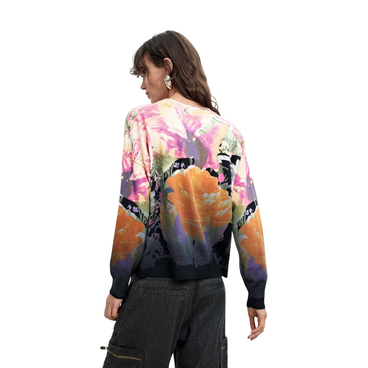 Maglione Desigual Christian Lacroix donna JERS_ROSE DEGRADE. Pullover in maglia fine sfumata multicolore con motivi grafici artistici, girocollo in cotone e cashmere riciclato, collezione autunno inverno.