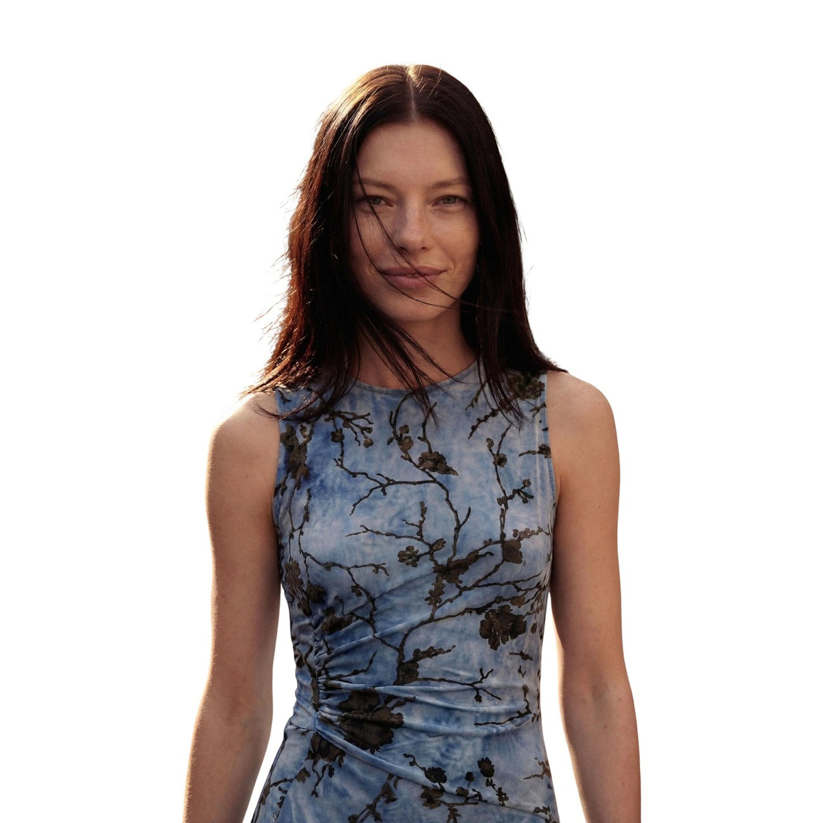 Abito Desigual donna azzurro Cougar REPRIS_VEST_COUGAR. Vestito midi aderente smanicato con scollo halter, maglia floccata a fantasia floreale orientale scura, collezione primavera estate.