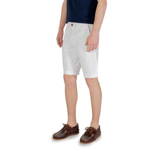 Manifattura Borghese Shorts bianchi eleganti; vestibilità regolare in cotone elasticizzato, silhouette minimalista con tasche a filo e stile sartoriale Made in Italy. Vista Laterale