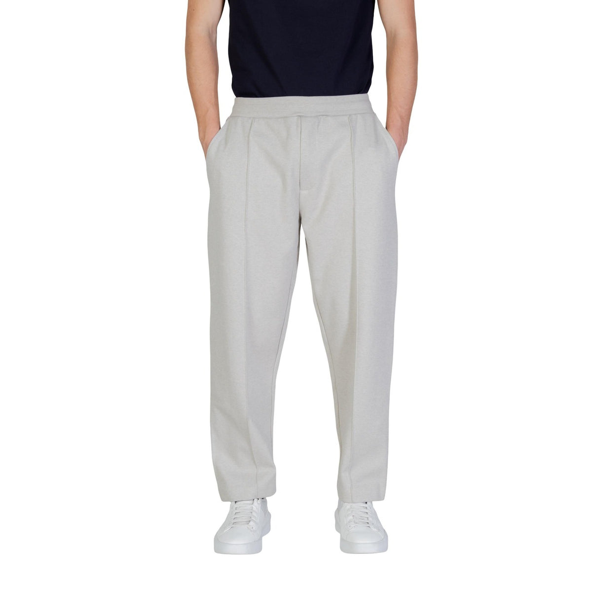 Pantaloni sportivi Boss SE_TWIST uomo grigi con lacci tasche 96% cotone 4% elastan - vista frontale indossati da modello