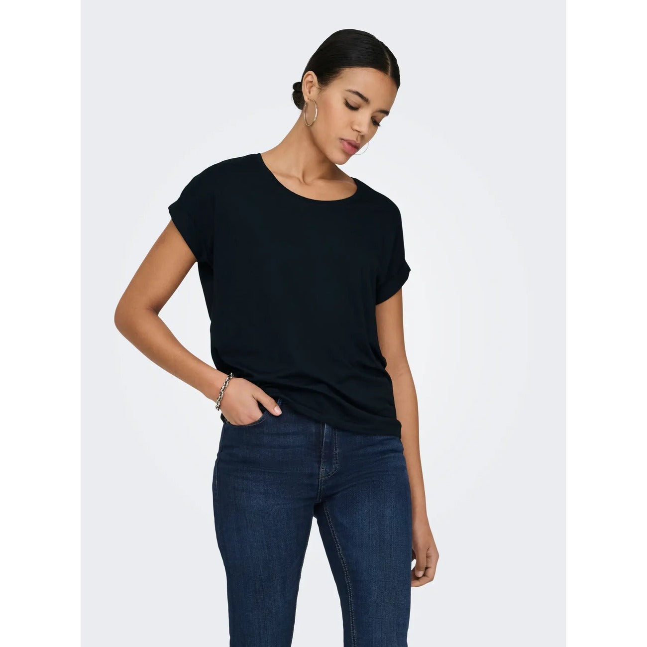 Only T-Shirt Donna Bianca Manica Corta Scollo Tondo 75% Viscosa 20% Poliestere 5% Elastan Primavera/Estate 15106662
