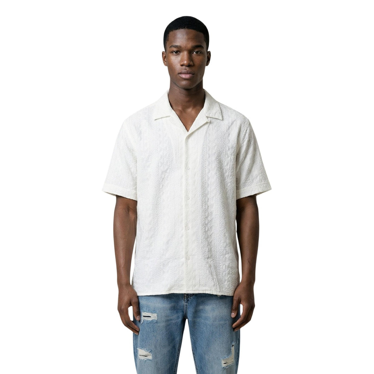 Antony Morato Camicia Manica Corta MMSS00189; 100% cotone, colore bianco, colletto a bavero. Vestibilità moderna e fresca. Vista frontale