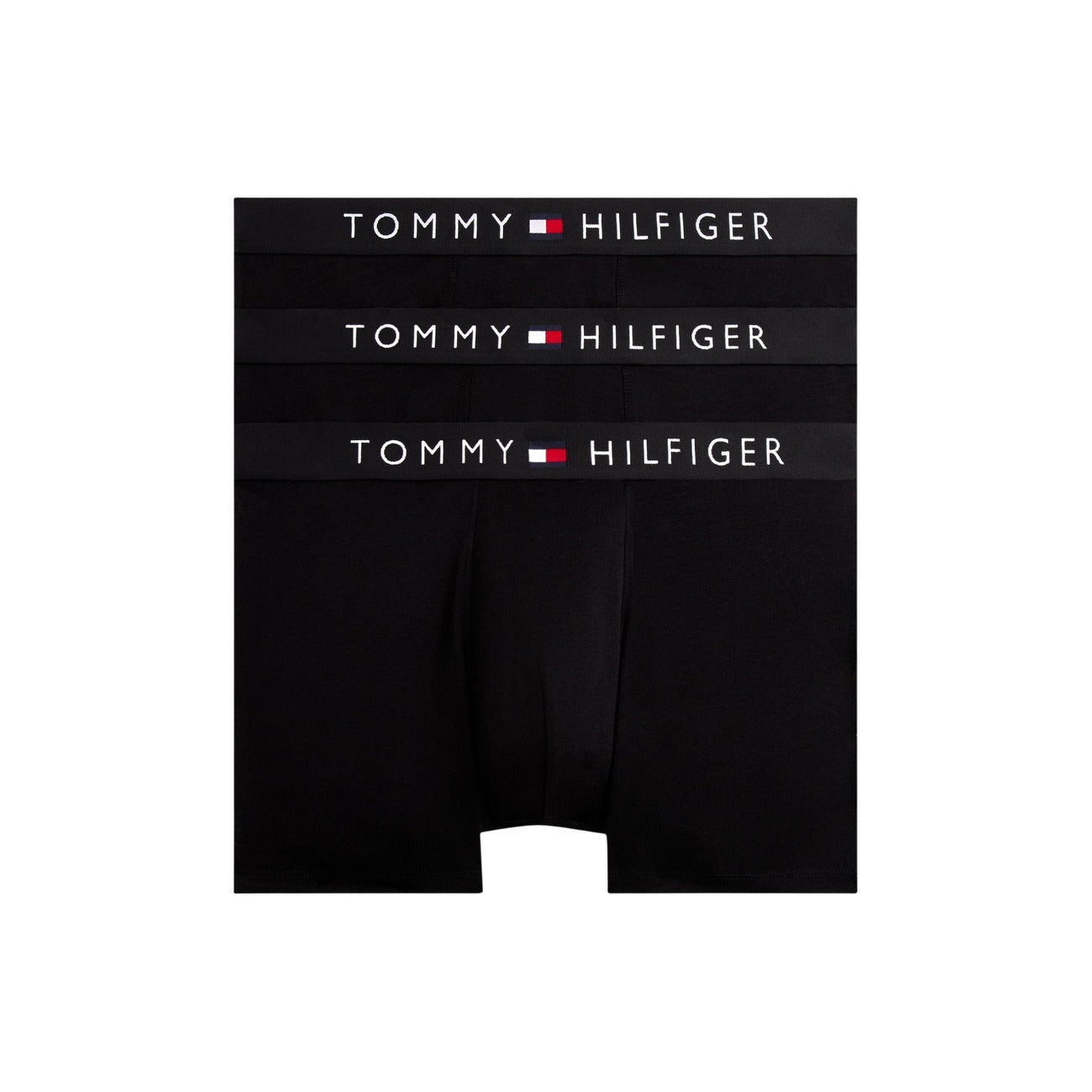 Pack 3 Boxer Brief Tommy Hilfiger; Nero. 95% Cotone Rigenerato, 5% Elastam. Fascia logata coordinata, vestibilità stretch aderente, tessuto traspirante. Intimo di alta qualità per ogni stagione. Vista stesa