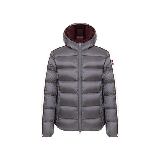 Piumino Colmar uomo grigio Heritage. Giaccone invernale bicolore idrorepellente con cappuccio, imbottitura in piuma d'oca naturale certificata RDS, tessuto riciclato e patch logo Colmar in feltro.