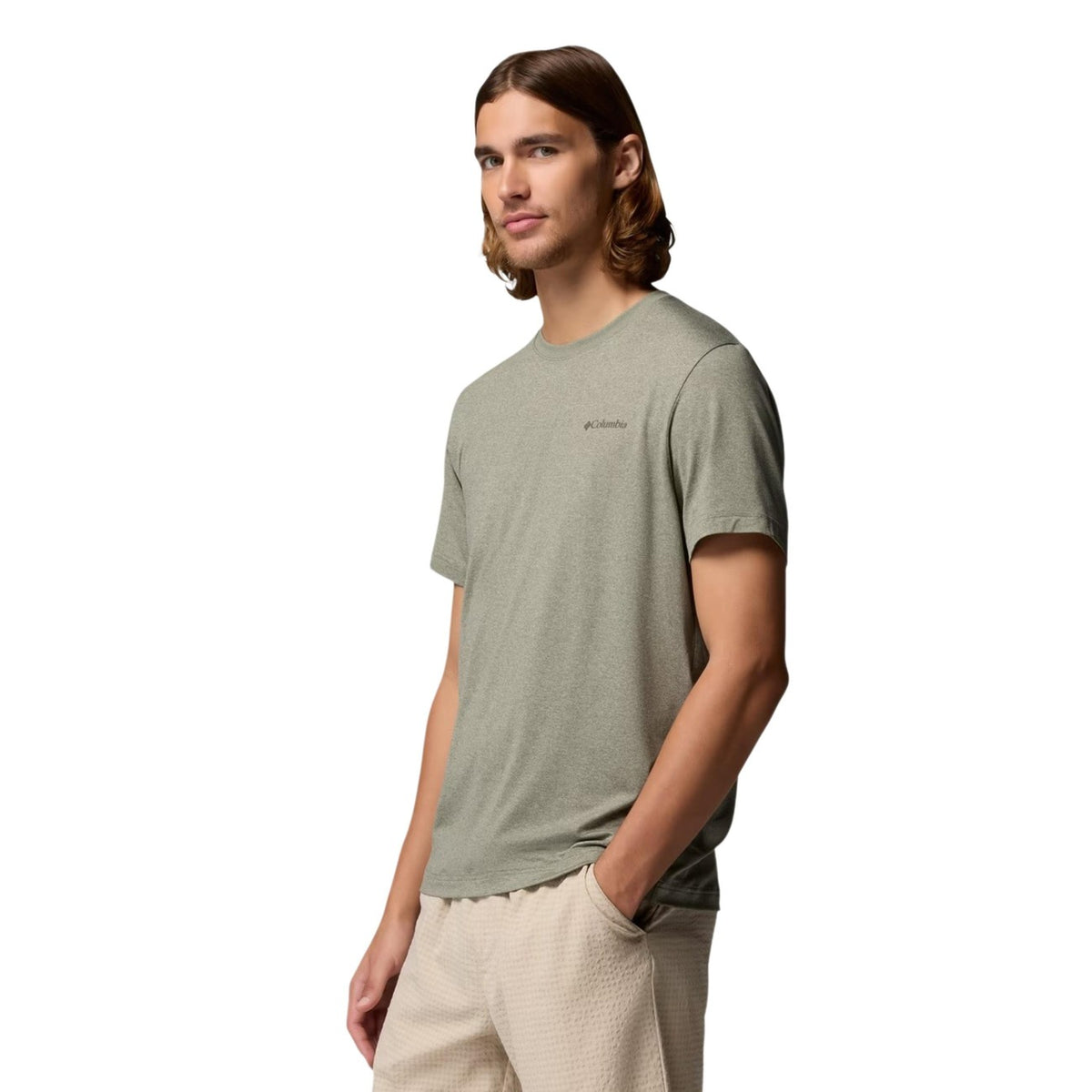 T-shirt tecnica Omni-Wick™; traspirante, asciugatura rapida, dettagli riflettenti. Performance e comfort per l'escursionismo. Colore verde.