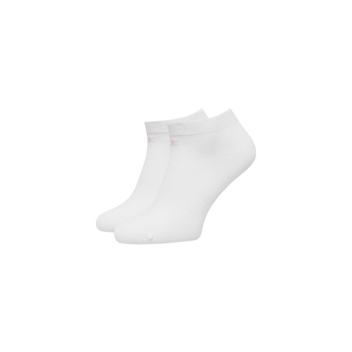 Pack 3 Paia Calze Sneaker CK Jeans;Bianco. 69% Cotone, 29% Fibre tecniche, 2% Elastam. Traspiranti, morbide, con logo CK sull'orlo. Stile casual 4 stagioni.