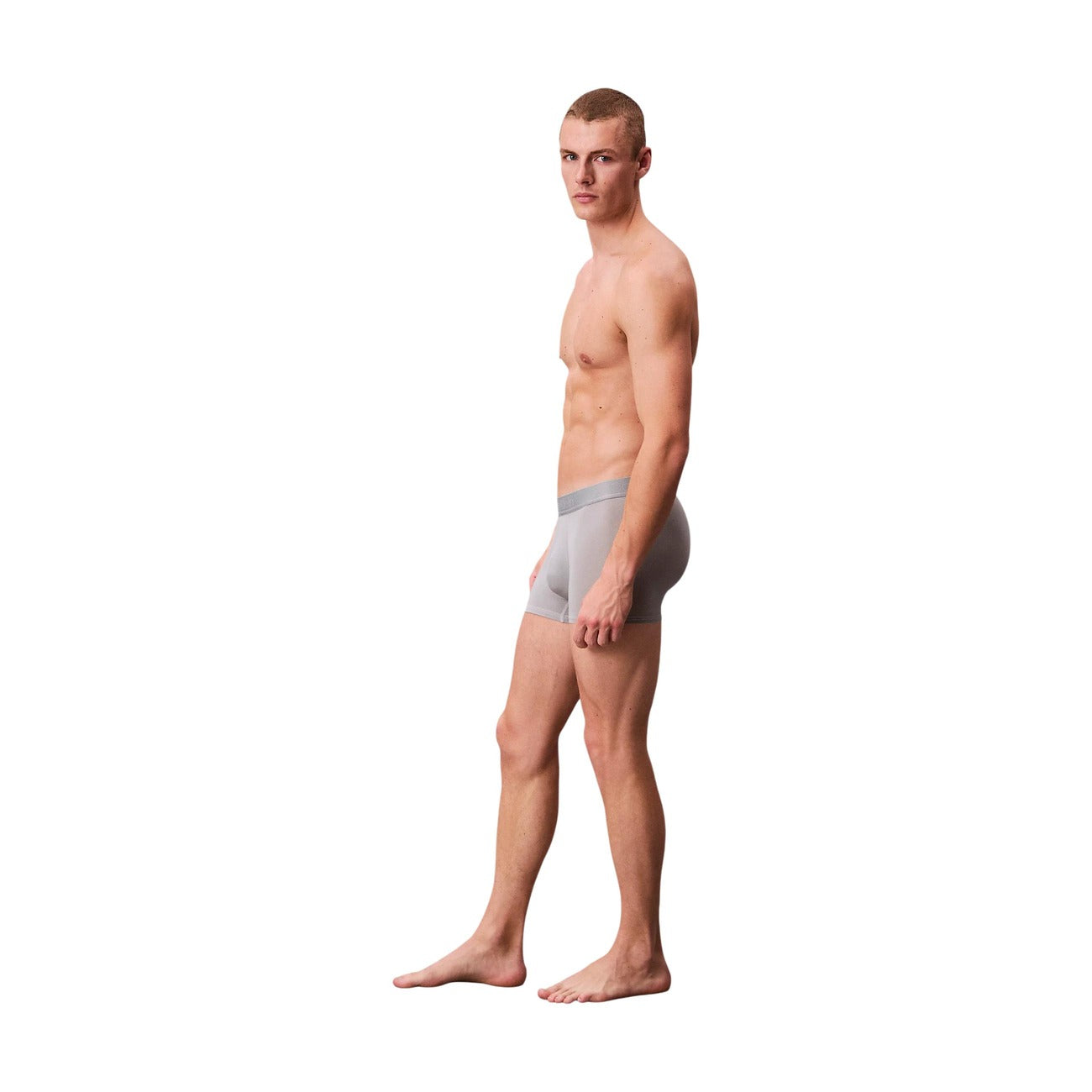 Pack 3 Boxer Calvin Klein ICON; Multicolore. 95% Cotone, 5% Elastan. Vita media con fascia Infinity Bond senza cuciture. Tessuto traspirante, sostegno naturale, collezione SS26 Vista laterale