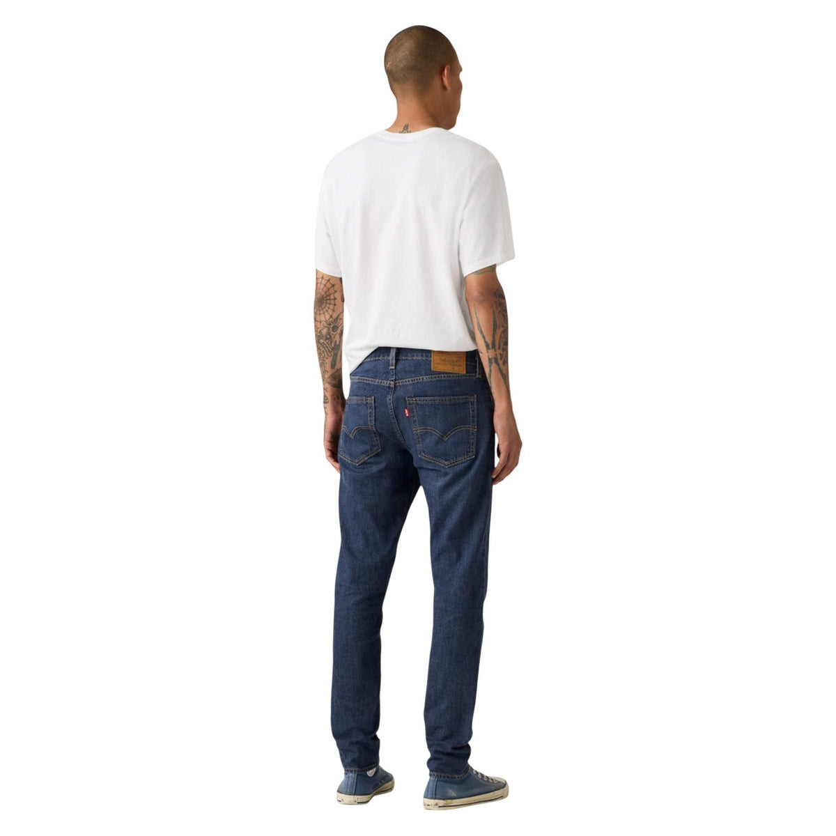 Jeans Levi's® 512™ Slim Taper Blu; denim elasticizzato ad alto comfort, vita regolare, fondo stretto. Lo stile slim evoluto. Vista posteriore