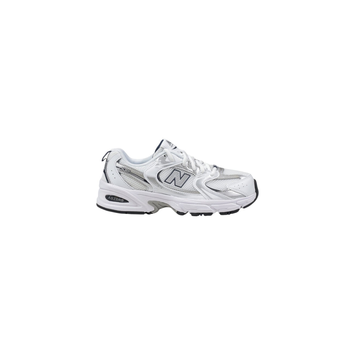 New Balance 530 JR; sneakers unisex in mesh e sintetico, stile sportivo iconico e calzata traspirante. Perfette per il tempo libero e uno stile fresco e dinamico.
