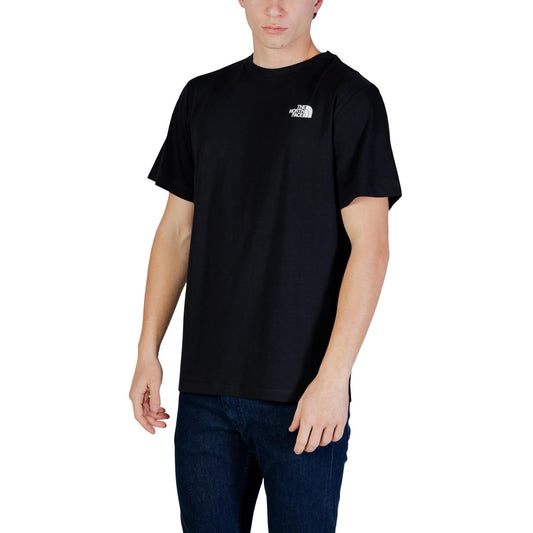 T-shirt The North Face uomo nera con logo maniche corte - vista frontale indossata da modello