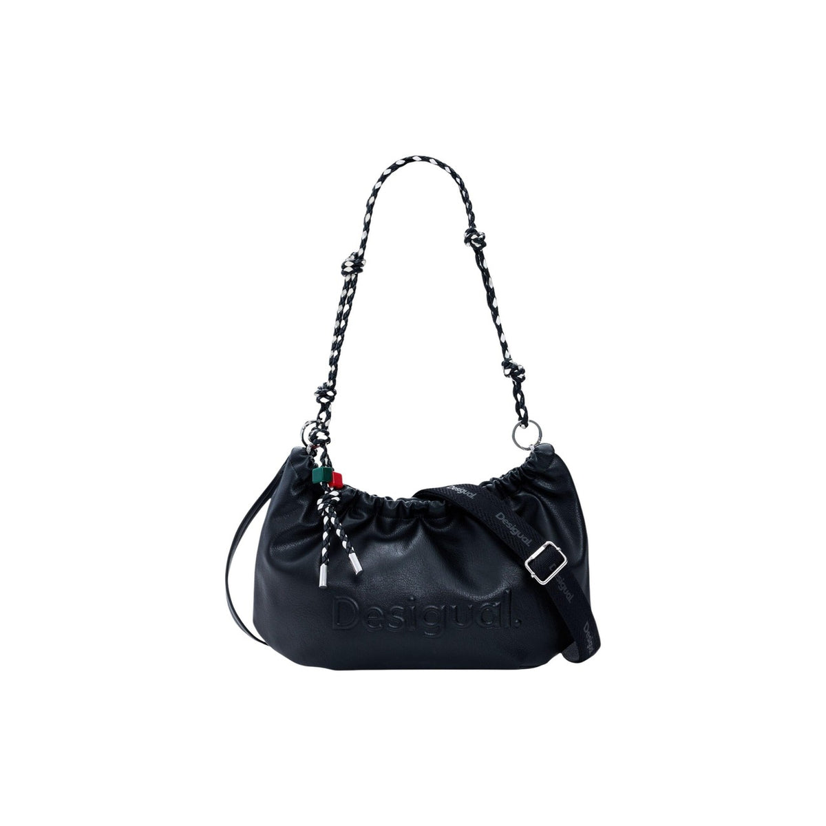 Borsa nera media con patta, effetto pelle, con tracolle intercambiabili, charm con portacarte e logo inciso nello stesso tono.
