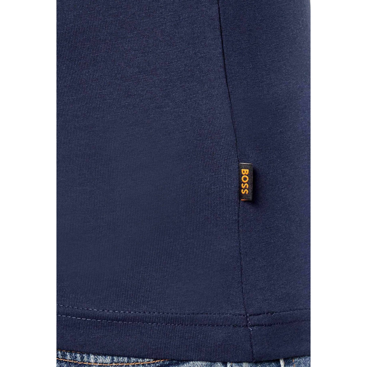 T-shirt Boss uomo blu manica corta - vista posteriore retro indossata