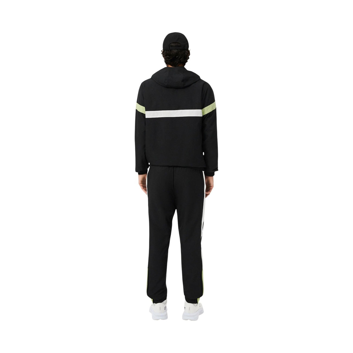 Tuta Lacoste Color Block; taffetà a rombi impermeabile, poliestere riciclato, loghi in silicone. Comfort e stile sportivo d'archivio dal 1933. Figura posteriore