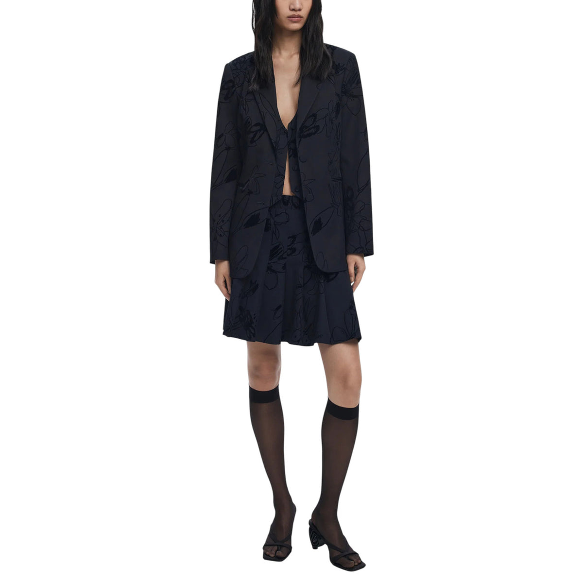 Desigual Giacca Donna Nero Floreale Bottoni Maniche Lunghe 76% Poliestere 20% Viscosa 4% Elastan Autunno/Inverno 25WWEW19