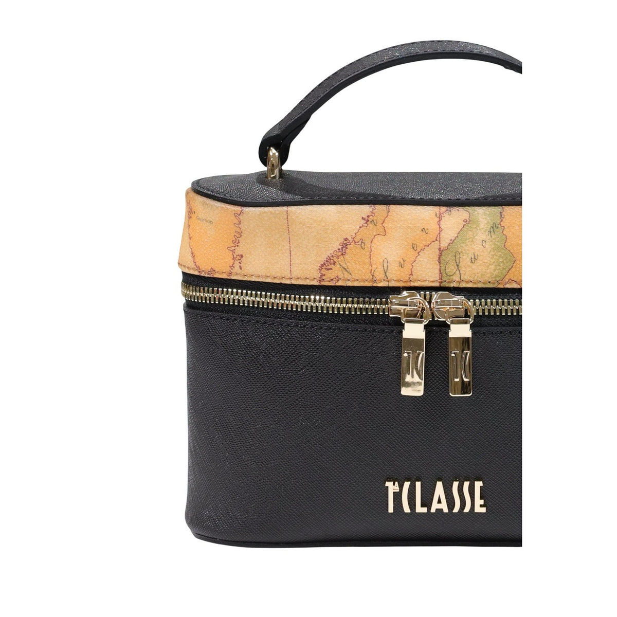 Tracollina vanity Alviero Martini 1ᴬ Classe nera 26IL4LG36V4070001. Borsetta da sera compaetta (20x13x8,5 cm) in pelle sintetica saffiano con dettaglio mappa Geo Classic, manico corto, tracolla con catena oro e doppi cursori.