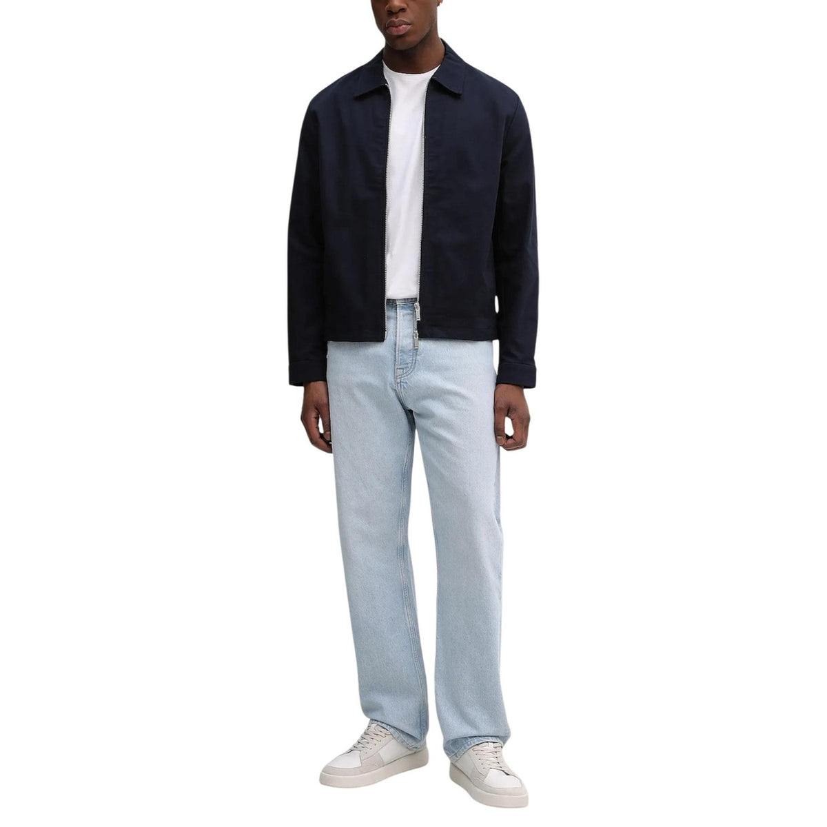 Giacca Calvin Klein uomo blu con cerniera - vista frontale indossata da modello figura intera