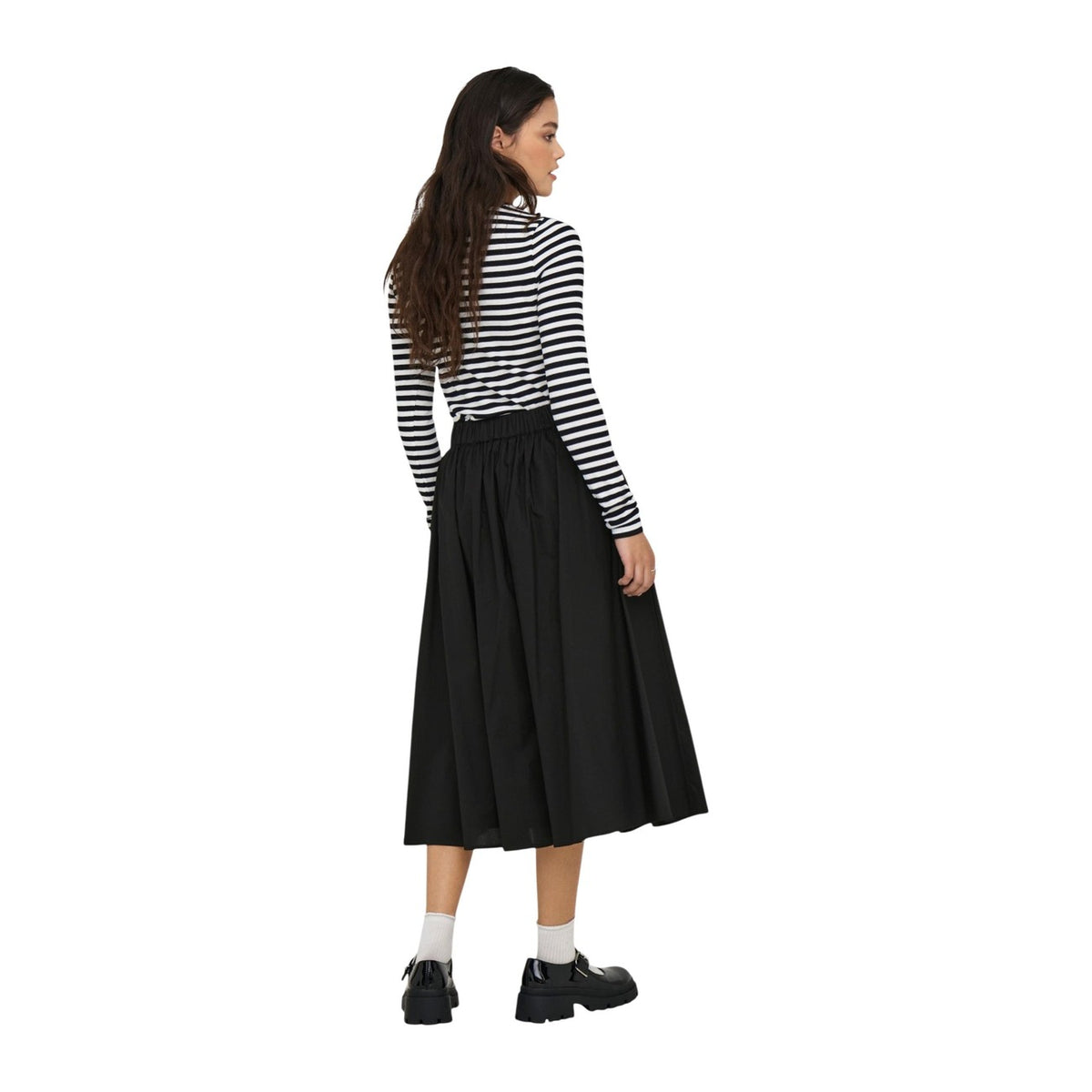 Gonna Lunga Only Onlmaila; 100% cotone Oxford, maxi pieghe, vita alta. Silhouette svasata, tessuto traspirante e leggero. Ideale per look boho-chic e tempo libero. Colore nero vista posteriore