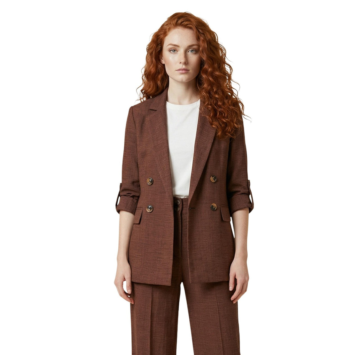 Artigli Blazer Baciata; giacca marrone doppiopetto con 4 bottoni e rever. Stile formale contemporaneo, tessuto resistente e dettagli sartoriali. Vista frontale