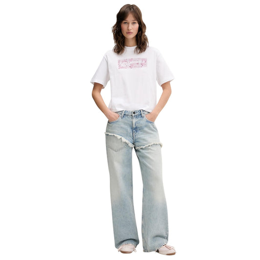 T-shirt Karl Lagerfeld Jeans Bianca; 100% Cotone Organico. Logo floreale frontale, vestibilità relaxed, scollo tondo. Tessuto leggero e traspirante, stile casual-elegante. Figura intera