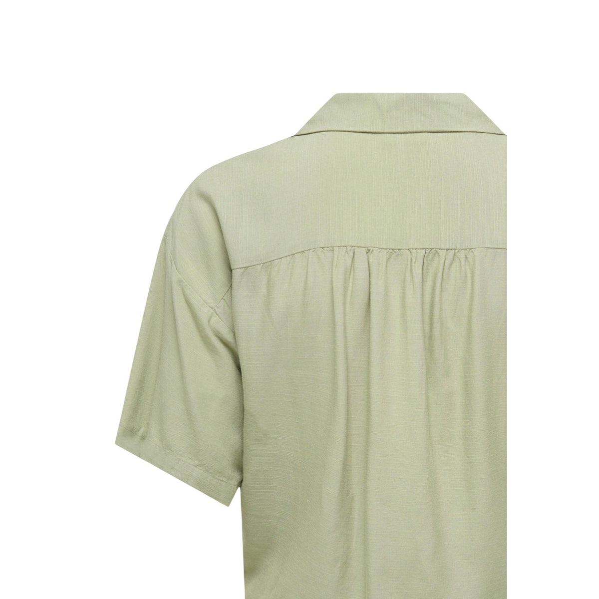 Camicia JDY Jdycaya; 90% viscosa, 10% lino. Taglio cropped con nodo, maniche corte, colletto classico. Tessuto fluido e traspirante, stile minimal-chic per l'estate. Colore verde