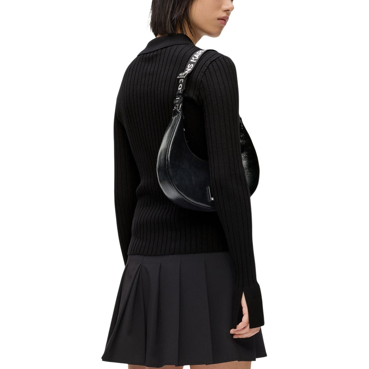 Polo Karl Lagerfeld Jeans con maniche lunghe in maglia a costine donna nera con bottoni colletto polo 68% viscosa 32% poliammide - vista posteriore retro indossata da modello