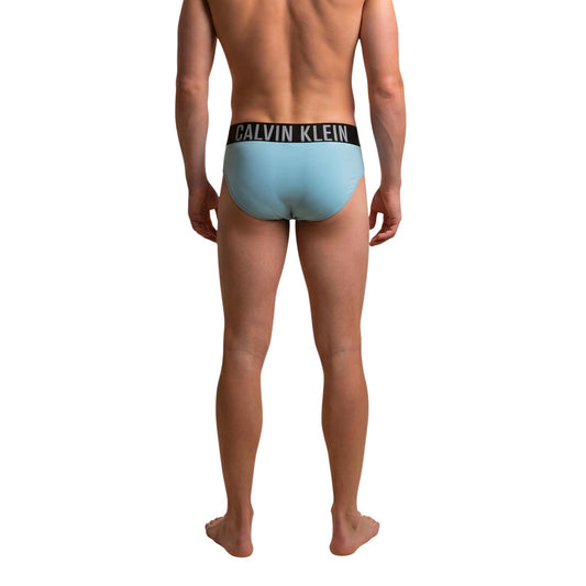 Slip Mare Calvin Klein Jeans; Blu. 83% Polipropilene, 17% Elastam. Fascia elastica logata, tessuto tecnico ultra-light ad asciugatura rapida. Taglio ergonomico, stile minimal. Posteriore