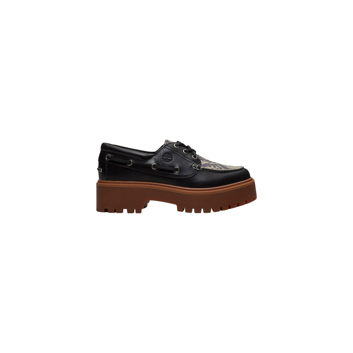 Scarpa barca plateau Timberland Stone Street; pelle marrone effetto serpente, soletta in memory foam, materiali riciclati ReBOTL™. Stile iconico rivisitato con suola platform. Vista laterale