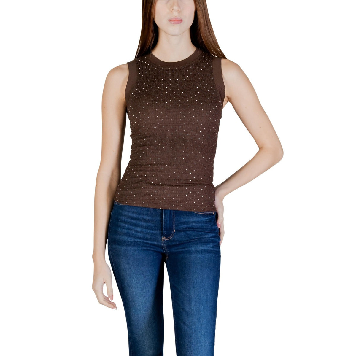Dettaglio applicazioni hotfix canotta Guess SL FRANCINE SMOCK HOTFIX donna marrone con decorazioni