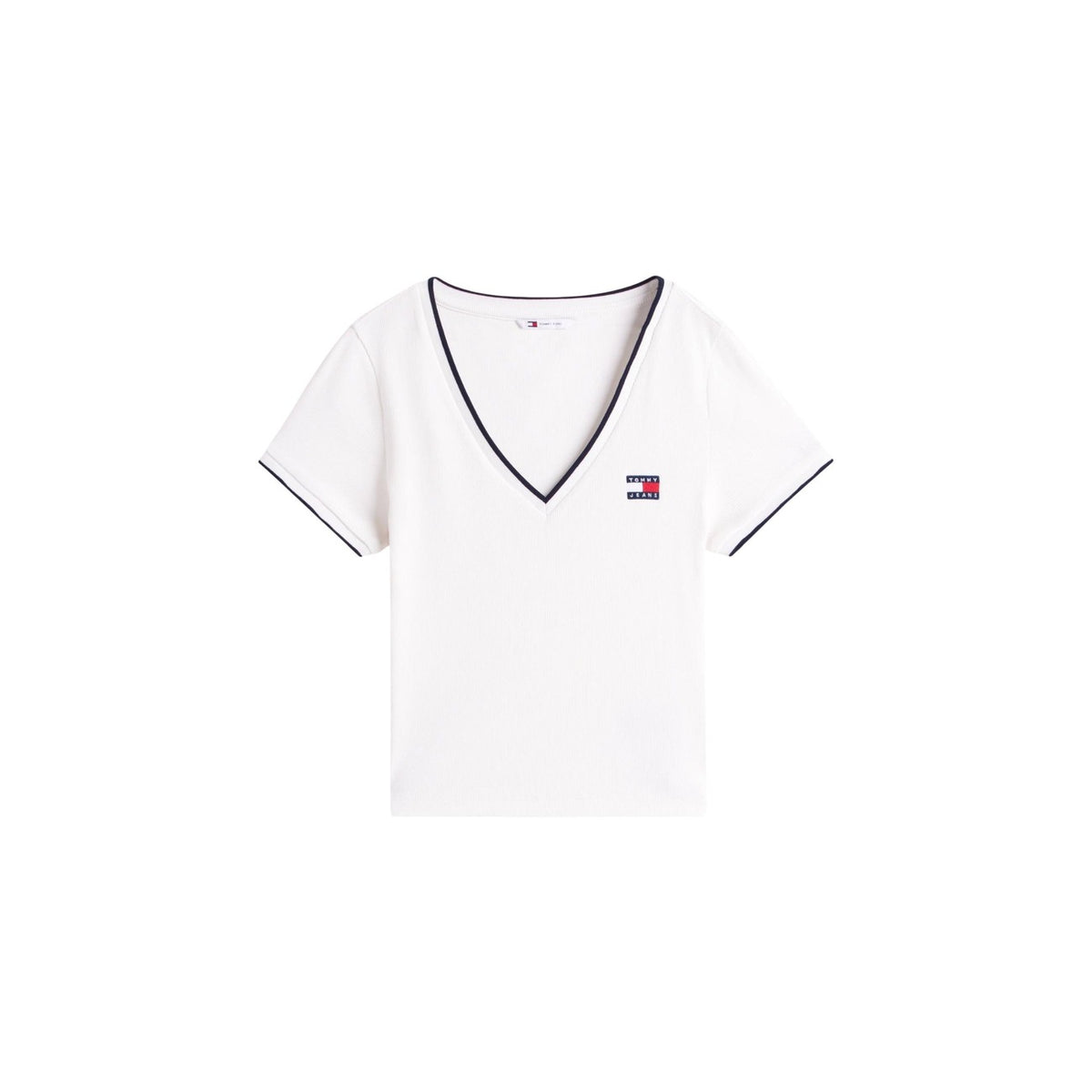 Tommy Jeans DW0DW22275; Top in cotone organico, scollo a V, maniche corte. Il basic sostenibile ed elegante per la stagione Primavera/Estate. Colore bianco. Vista frontale stesa