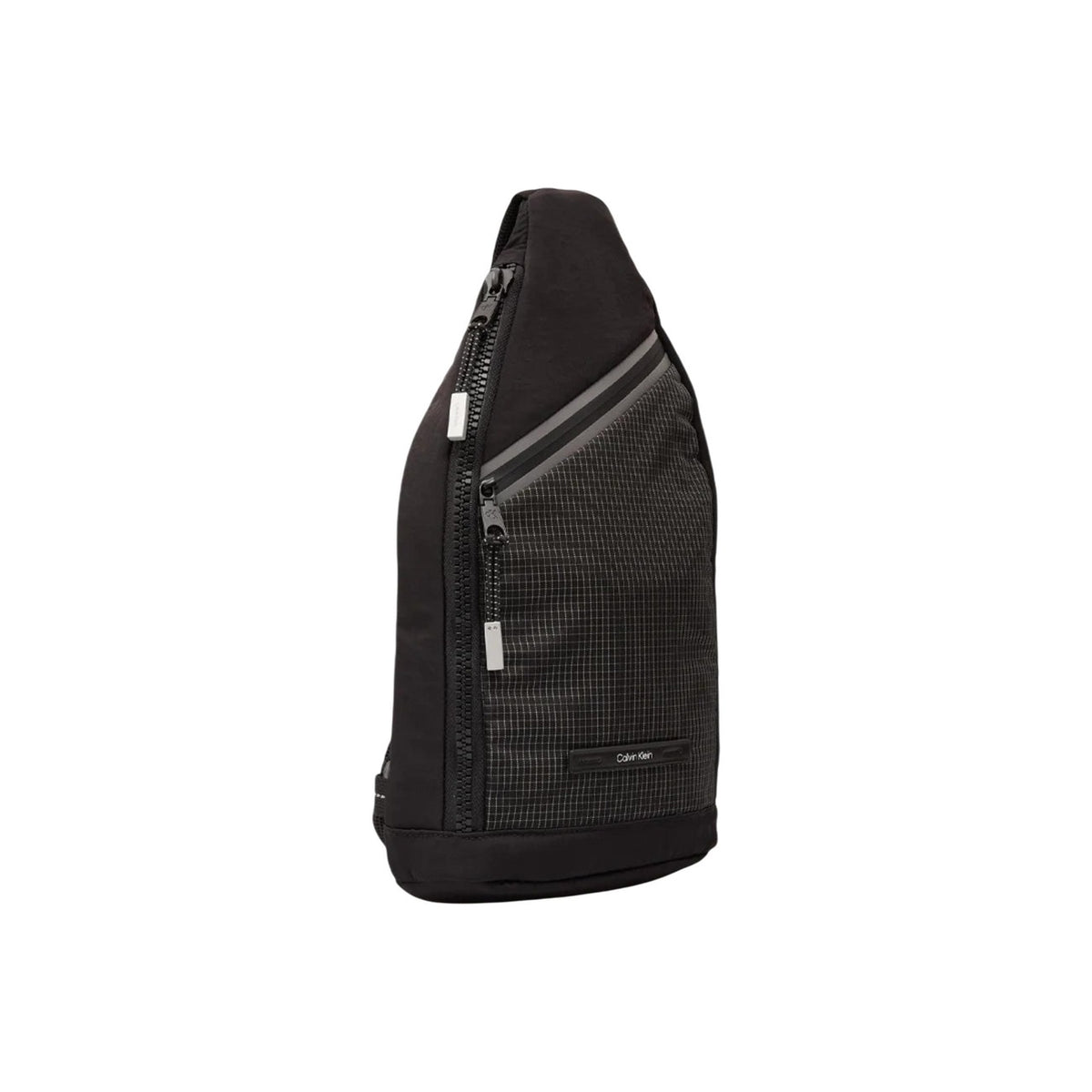 Borsa Calvin Klein uomo nera a tracolla con cerniera tasca frontale - vista laterale