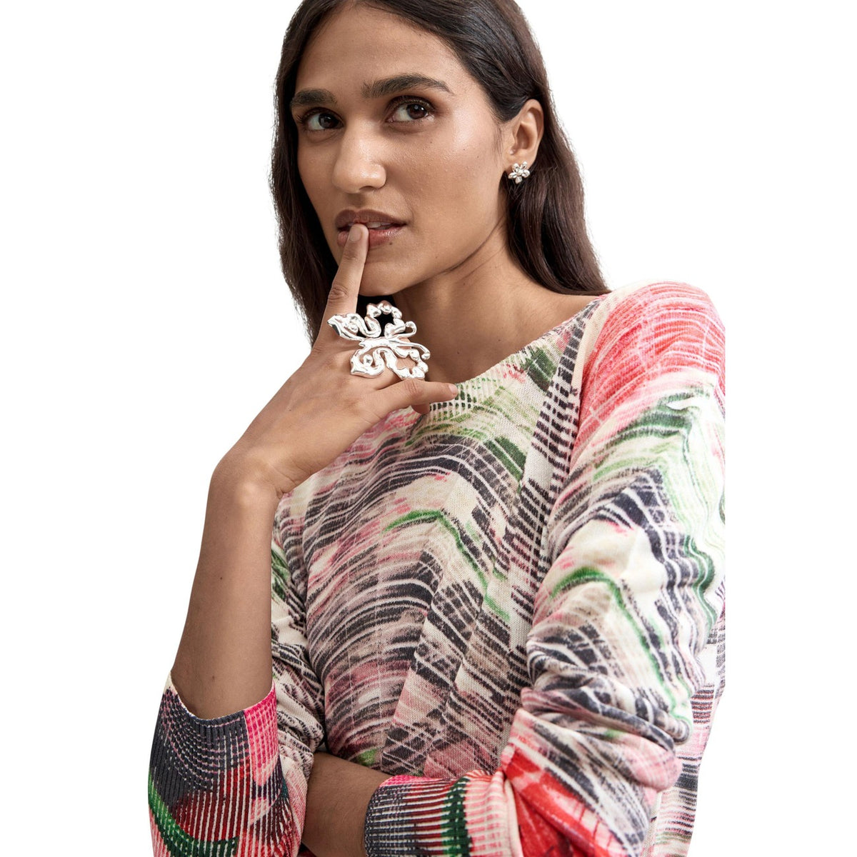 Maglione Desigual donna rosso stampato modello JERS_GLITCH. Maglia fine leggera da donna con grafica astratta multicolore e girocollo stile casual, artistico e urban chic.