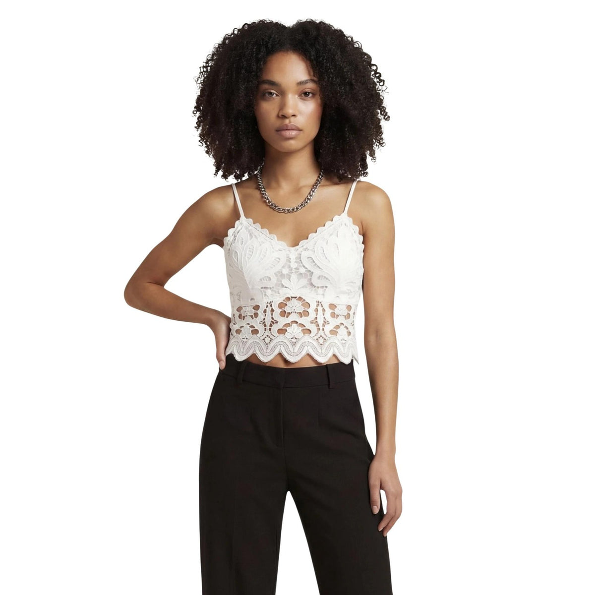 Morgan De Toi OBEAU Top; stile brassière con pizzo, 100% poliestere. Il top sottogiacca iconico per un look romantico e moderno. Colore bianco. Vista frontale
