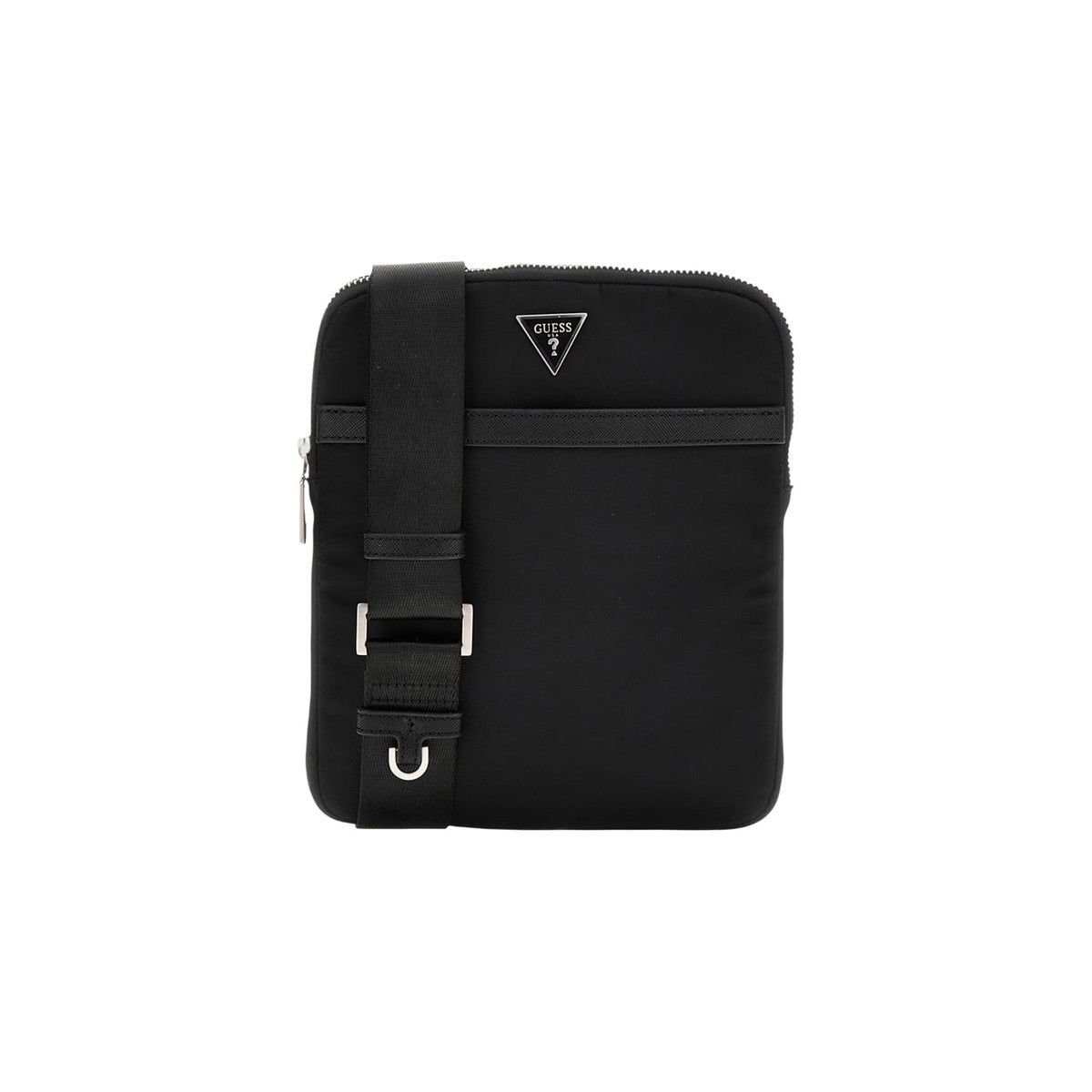 Marsupio Medio Nero Uomo Guess Milano Bumbag; Tessuto eco-nylon 100% poliestere riciclato con zip metalliche e dettagli argento. Tasca frontale piatta e cinturino regolabile, stile casual sportivo. Vista frontale