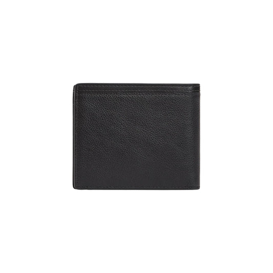 Portafoglio uomo Tommy Hilfiger con portamonete; 100% Pelle. Scomparti multipli, logo in rilievo, banda tricolore. Portafoglio compatto, elegante e funzionale. Vista posteriore