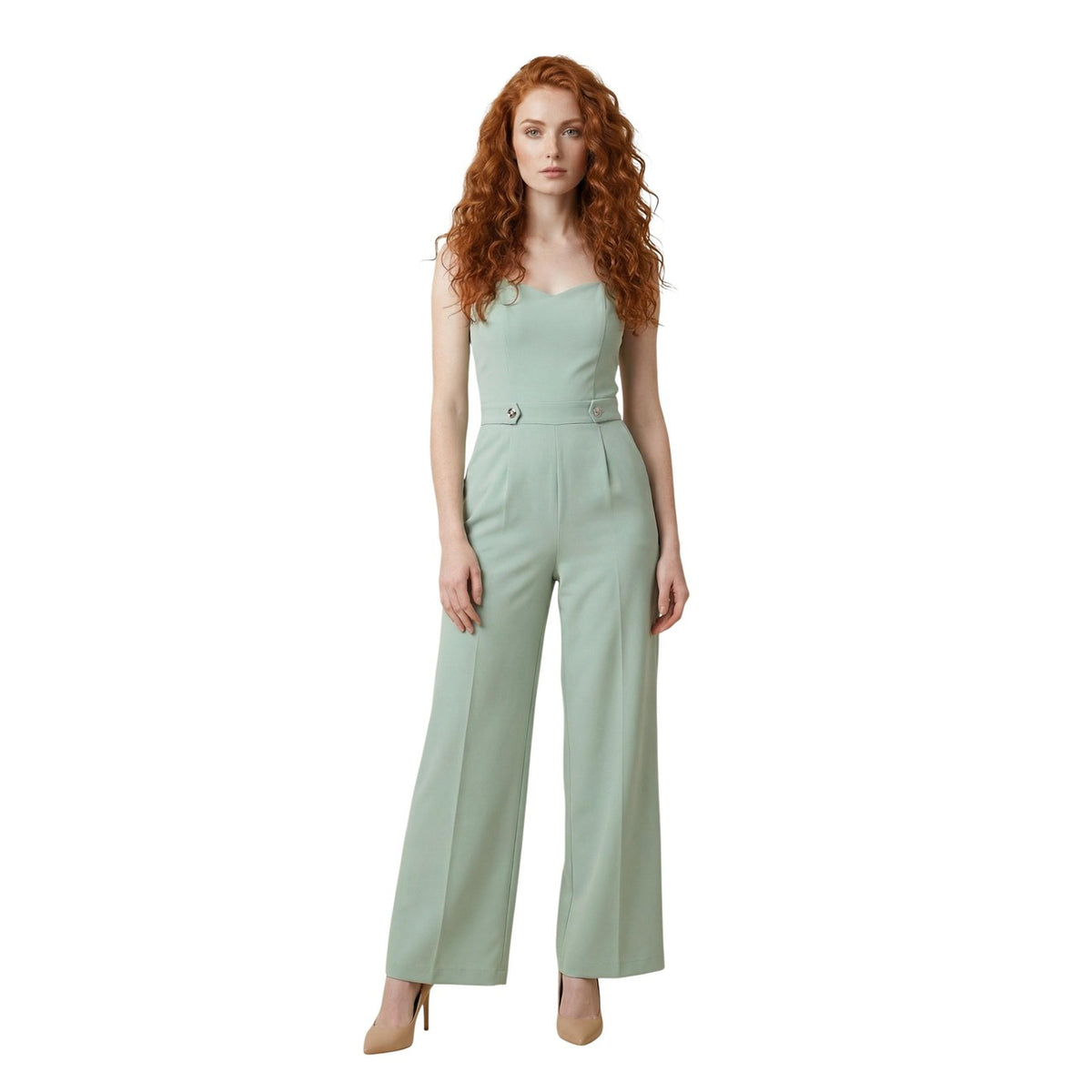 Artigli Jumpsuit Bustier Palazzo; scollo a cuore, bottoni gioiello in vita e vestibilità impeccabile. Tessuto fluido e sofisticato per serate ed eventi. Colore verde. Vista frontale