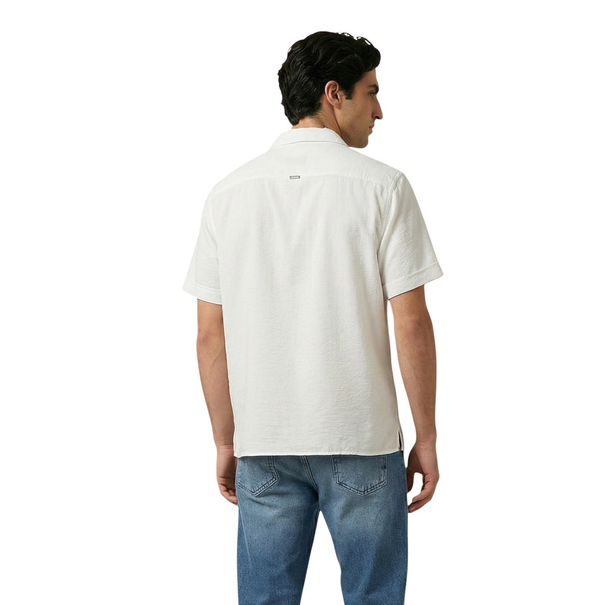 Camicia Antony Morato uomo bianca polo con bottoni maniche corte - vista posteriore retro indossata da modello