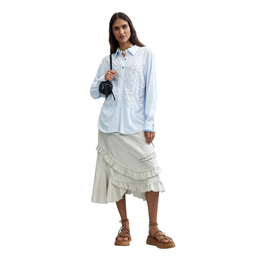 Camicia Desigual donna azzurro polvere modello CAM_DANUBIO. Blusa elegante a maniche lunghe in viscosa leggera con colletto classico e pieghe anteriori stile casual chic e office look.