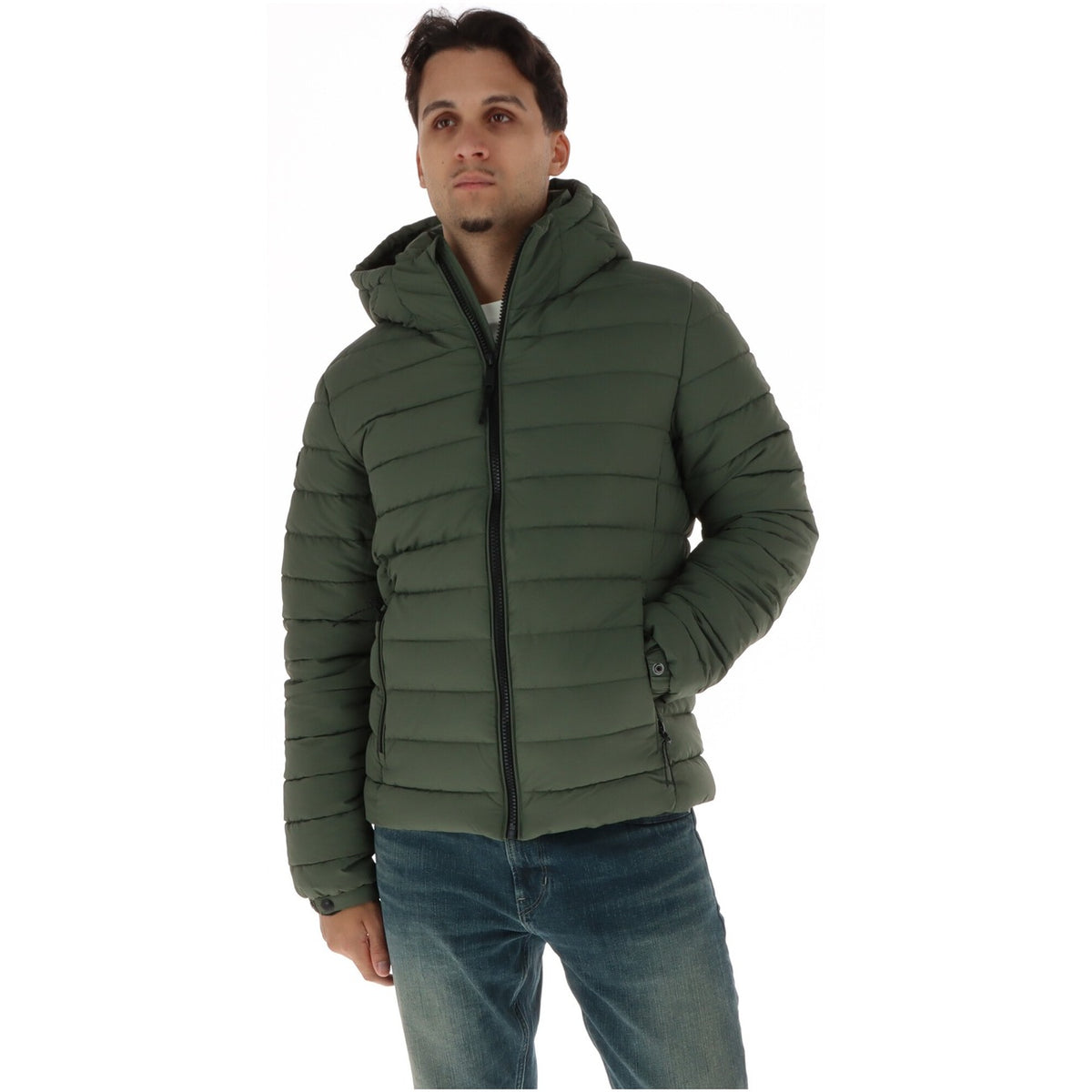 Giacca imbottita uomo Superdry Fuji – Piumino leggero con cappuccio M5012433A.