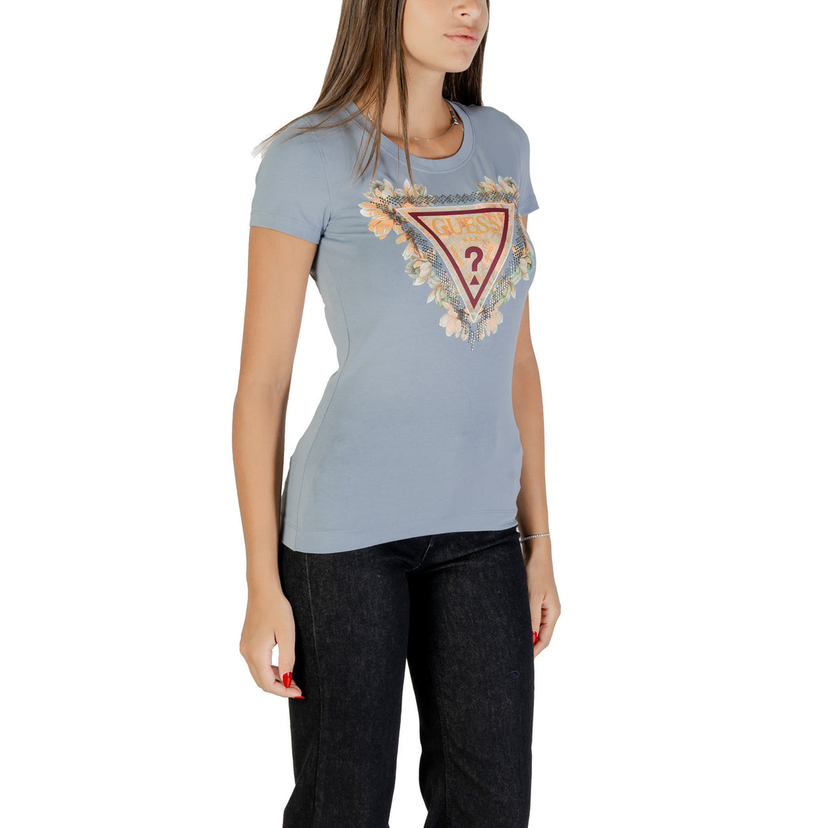 T-shirt Guess FLORALES LOGO donna azzurra con stampa maniche corte scollo tondo 95% cotone 5% elastan - vista laterale frontale indossata da modello