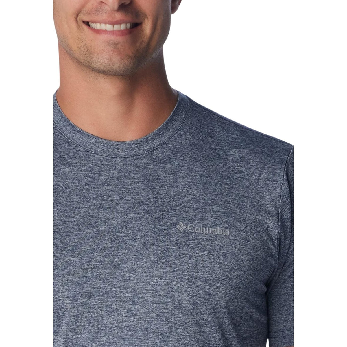 T-shirt Tecnica Omni-Wick™; tessuto jacquard anti-odore, traspirante, asciugatura rapida. La maglia performante per ogni attività all'aperto. Colore blu chiaro vista frontale Dettaglio logo