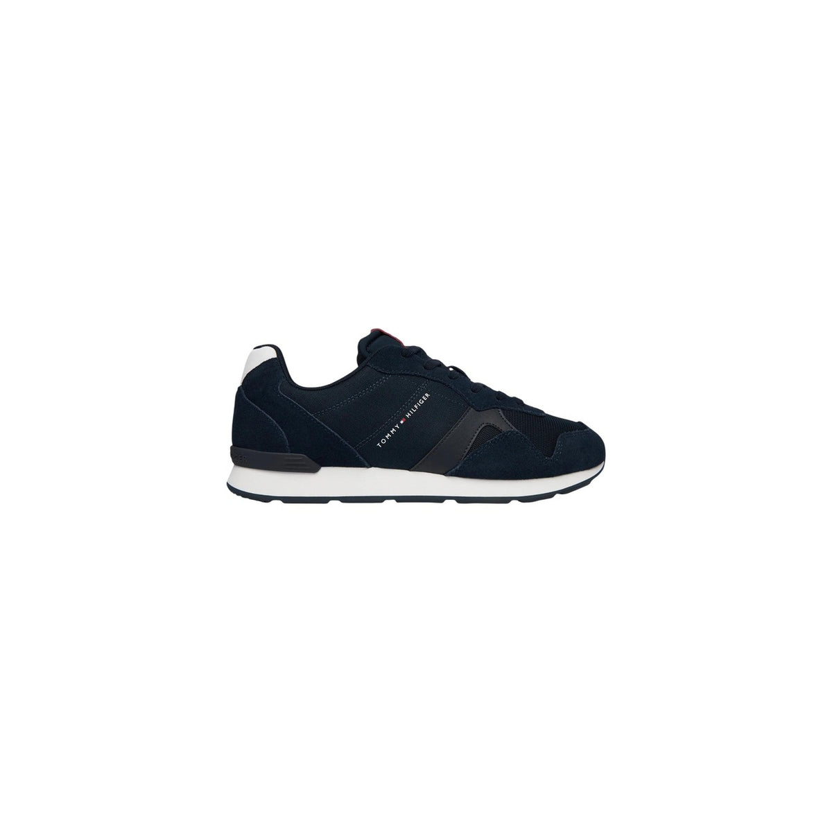 Sneakers uomo Tommy Hilfiger FM0FM05830; 100% poliestere riciclato, design dinamico, suola ergonomica, logo laterale. Stile casual e comfort duraturo Colore blu scuro. Vista laterale